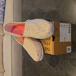 TOMS Classic Alpargatas Venice Collection